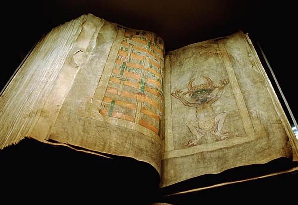 The Codex Gigas оригинальное название этой книги, но она еще известна