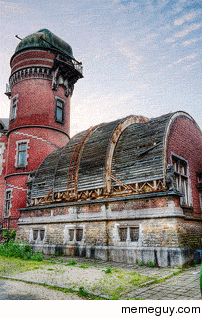 http://s.pikabu.ru/images/big_size_comm/2013-06_2/13704991191006.gif