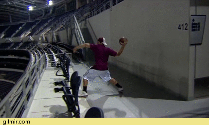http://s.pikabu.ru/post_img/2013/01/25/11/1359136292_1012862741.gif