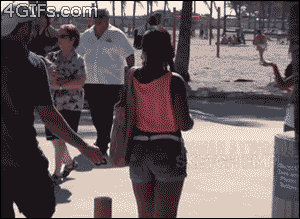 http://s.pikabu.ru/post_img/2013/02/10/6/1360482368_1020555465.gif