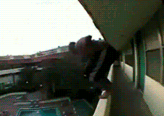 http://s.pikabu.ru/post_img/2013/04/02/6/1364887335_431545180.gif