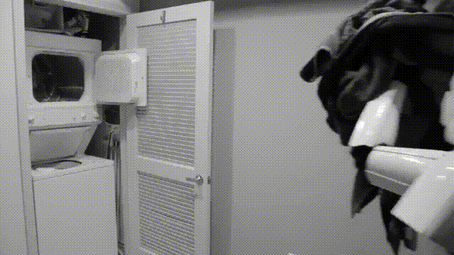 http://s.pikabu.ru/post_img/2013/05/18/5/1368854882_316699397.gif