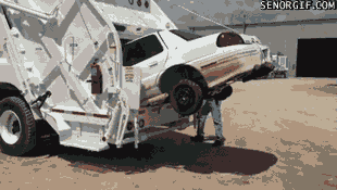 http://s.pikabu.ru/post_img/2013/05/24/0/1369339498_1116779066.gif