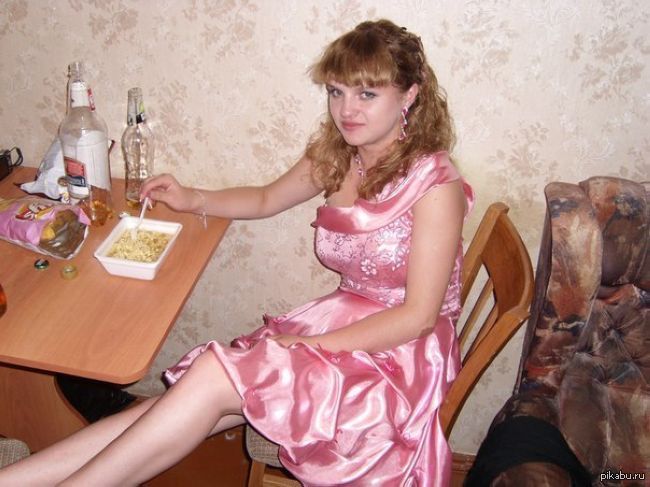 Пьяные Бабы Платья И Показываютпизды