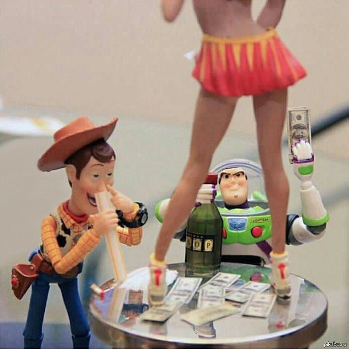 игрушки уже не те 9gag, история игрушек, блекджек, шл%хи